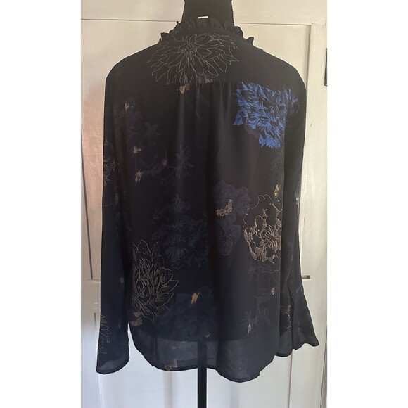 Carolina Belle Blouse Black Floral Print Lightweight Bell Sleeve Tie Neck Sz SP - Picture 4 of 7
